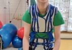 Tomáš má 19 rokov, DMO aj epilepsiu a po smrti otca sa oň stará takmer nevidiaca mama.